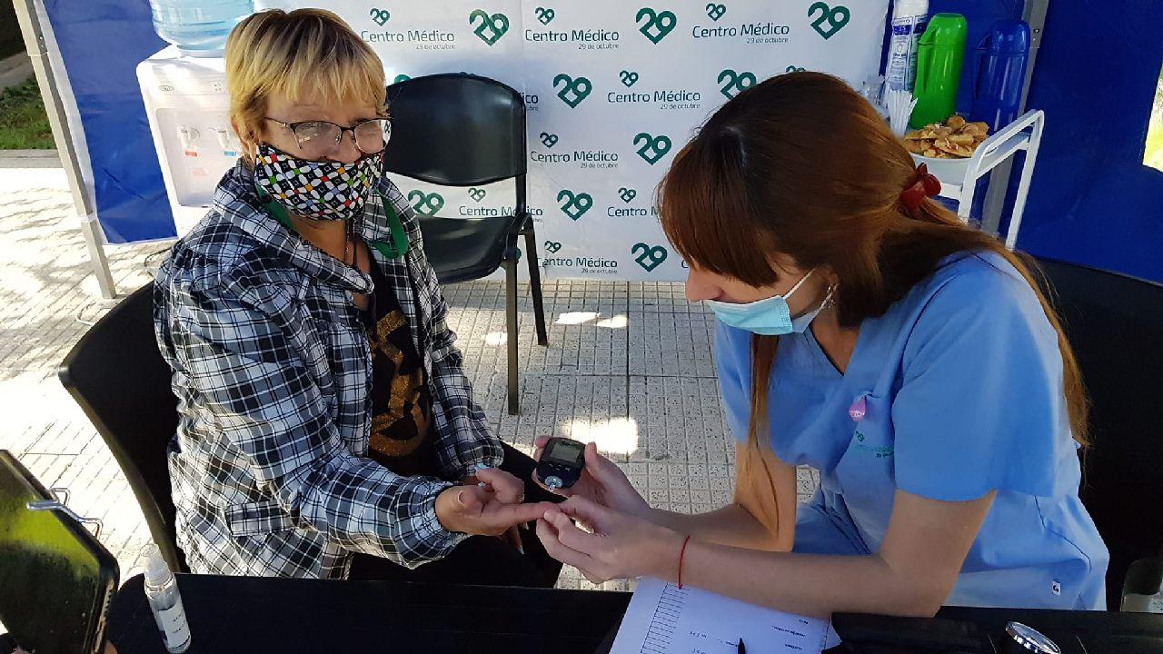 20211118-CENTRO-MEDICO-29-DE-OCTUBRE-ACEITERO-DIA-MUNDIAL-DIABETES-7