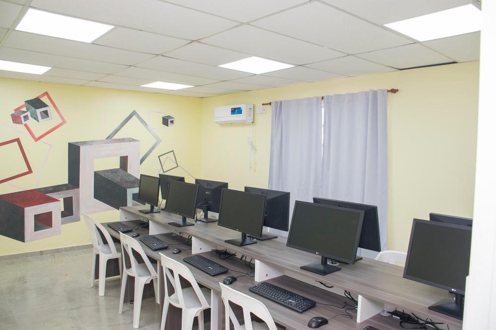 308046910_464411742397367_8849098928963971683_n