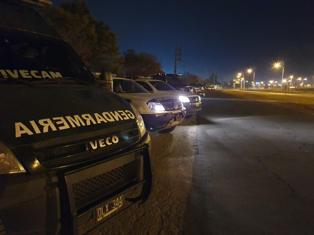 Detienen a 21 miembros vinculados a una organización criminal (2)