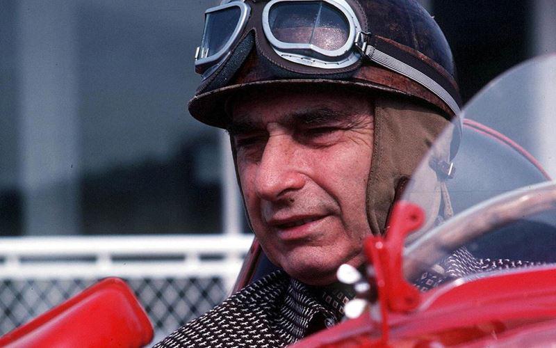 Juan-Manuel-Fangio (1)