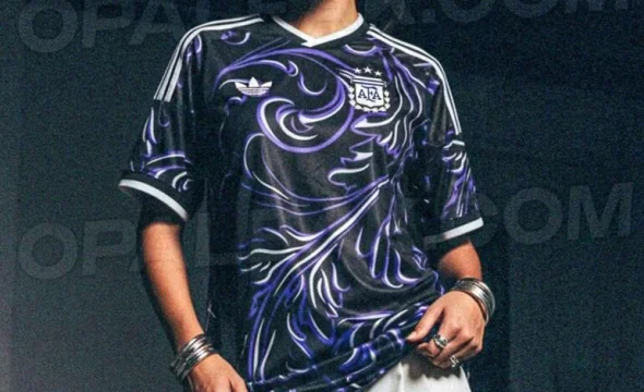 Camiseta suplente de la Selección Argentina
