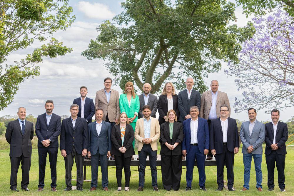 Pullaro presento a su gabinete