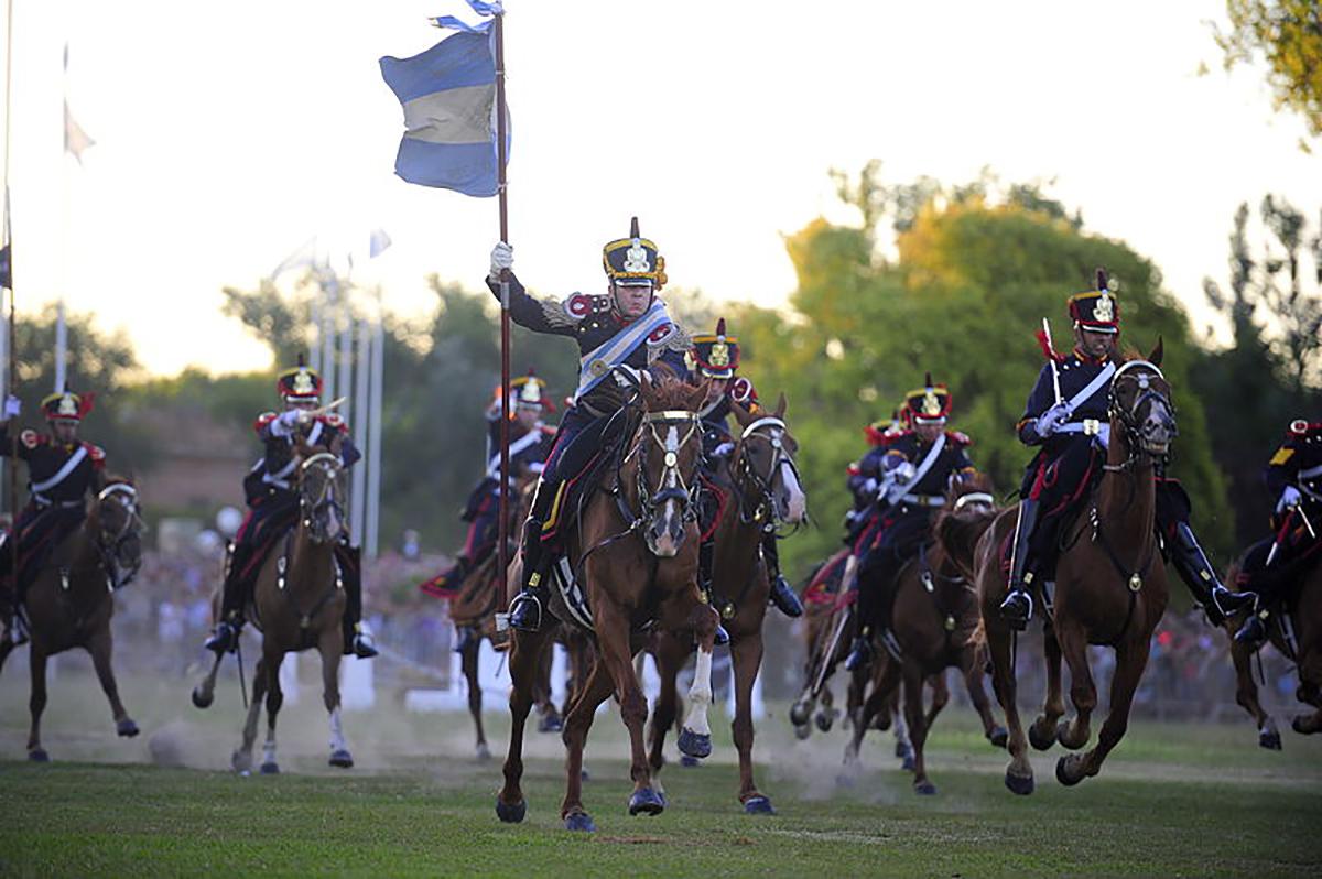 Carga-de-Caballeria-combate