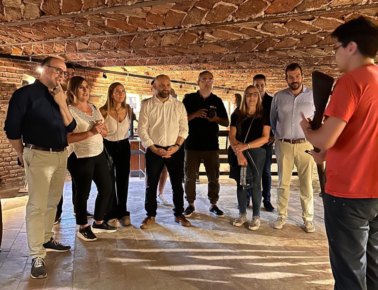 WhatsApp Image 2024-04-05 at 12.40.42 (1)