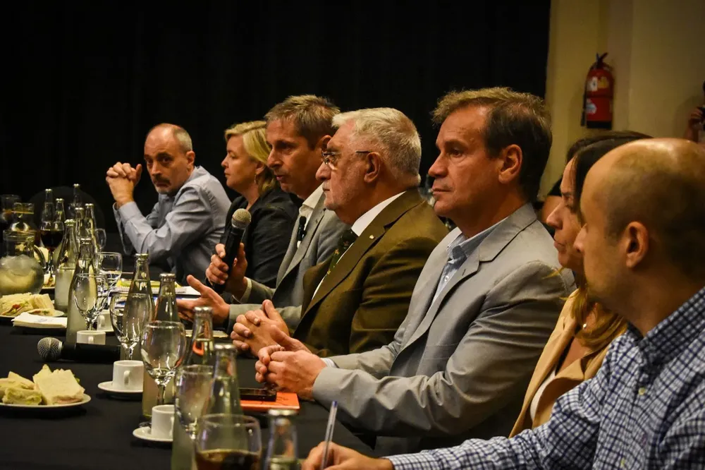 WhatsApp Image 2025-12-03 at 09.13.21 (1)