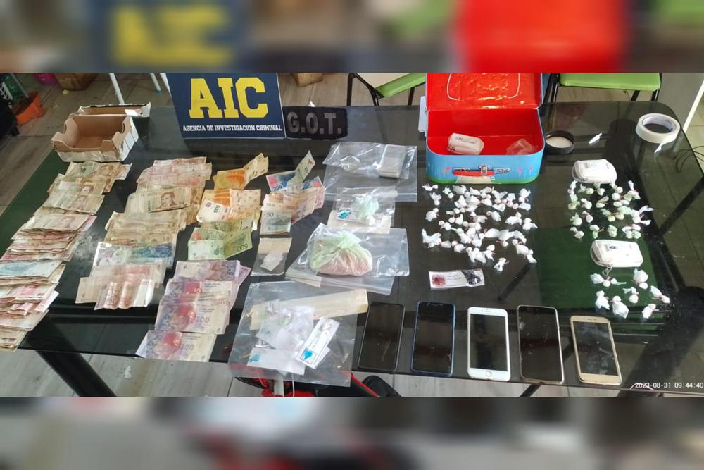 allanamiento AIC Roldán 