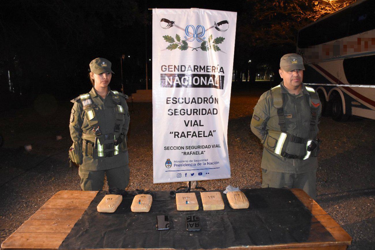 5 kilos de cocaína en Santa Fe 3