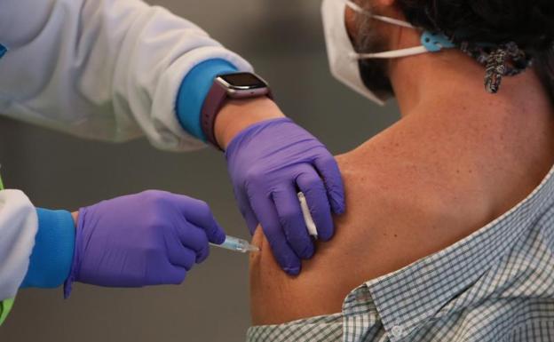 Pfizer-kqvF-U13010413787391bC-624x385@RC