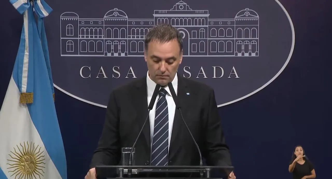Manuel Adorni