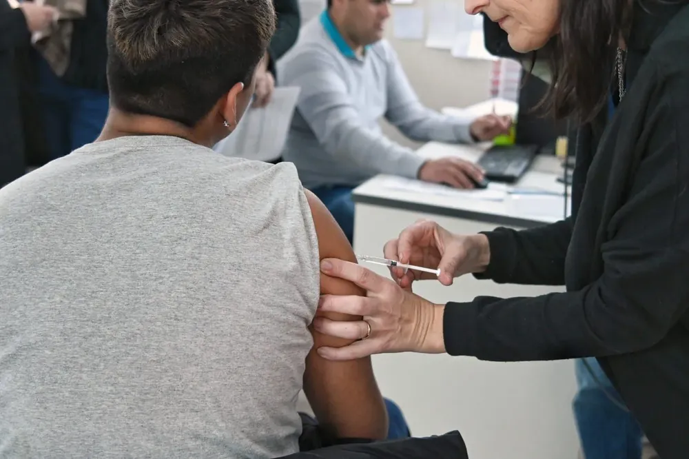 WhatsApp Image 2025-10-28 at 17.39.45 (1)