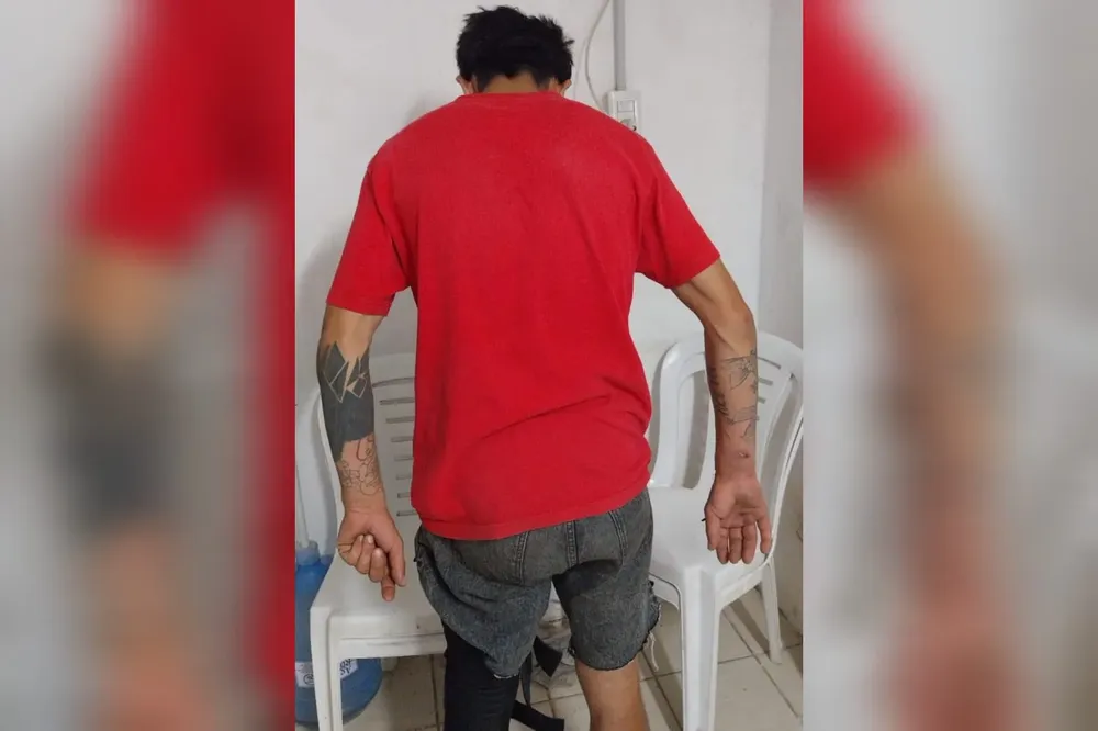 amenazo a su vecina con un arma