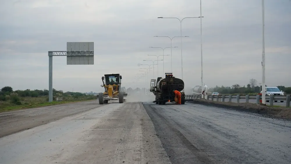 WhatsApp Image 2025-04-27 at 09.02.04