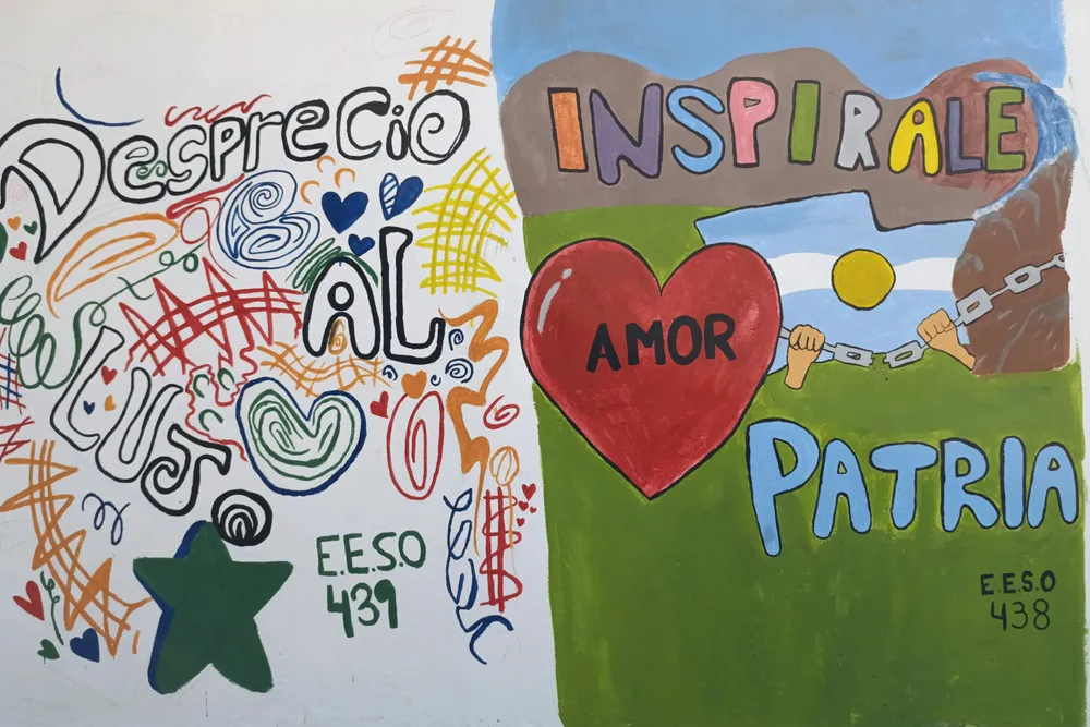 Mural EESO 439 y 438