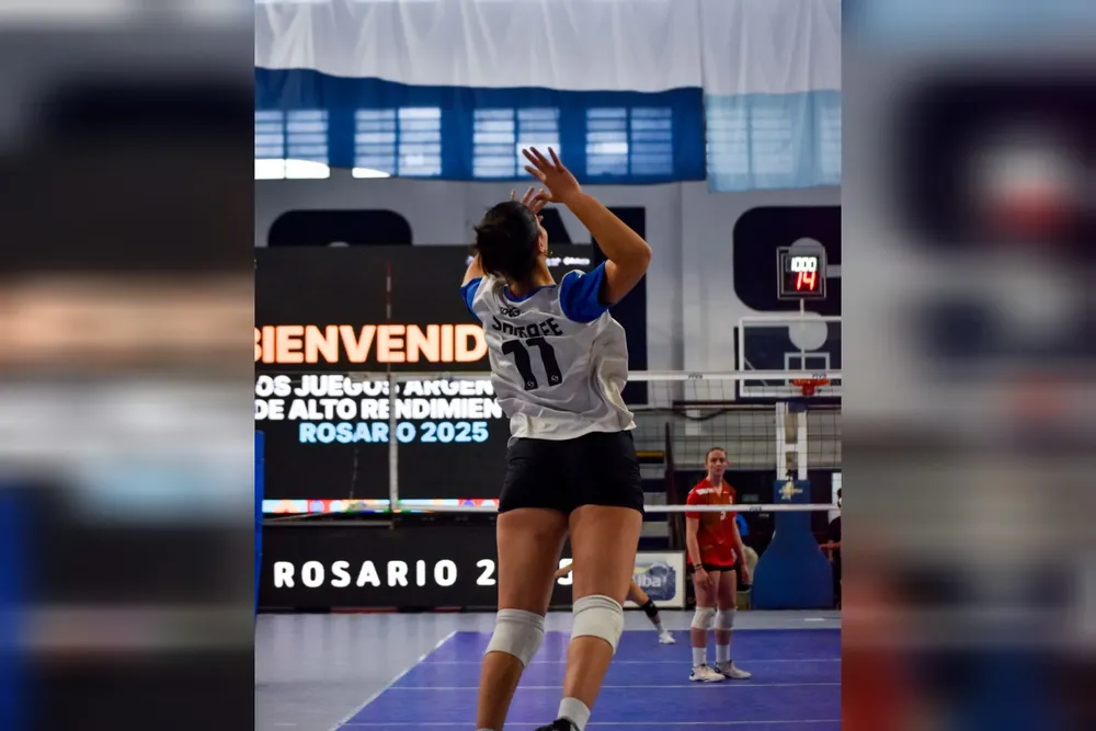 Julia Paulini  Julia Paulini