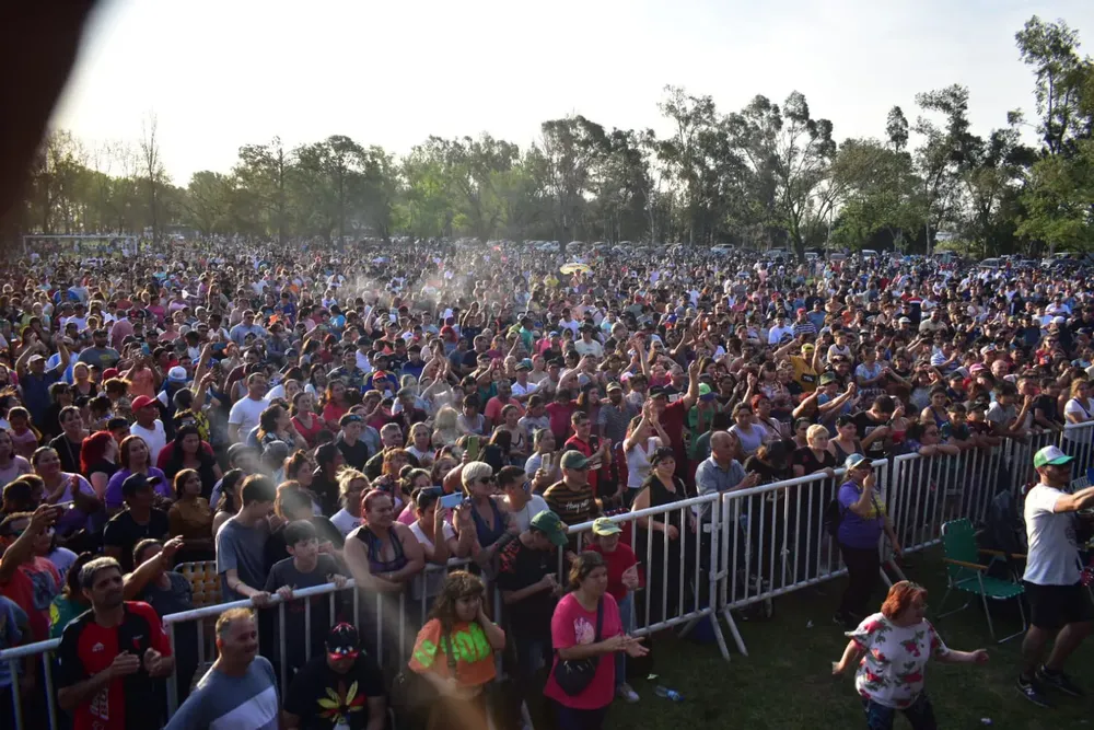 1697a599-a8ea-480b-9edd-1821dd231798 (1)