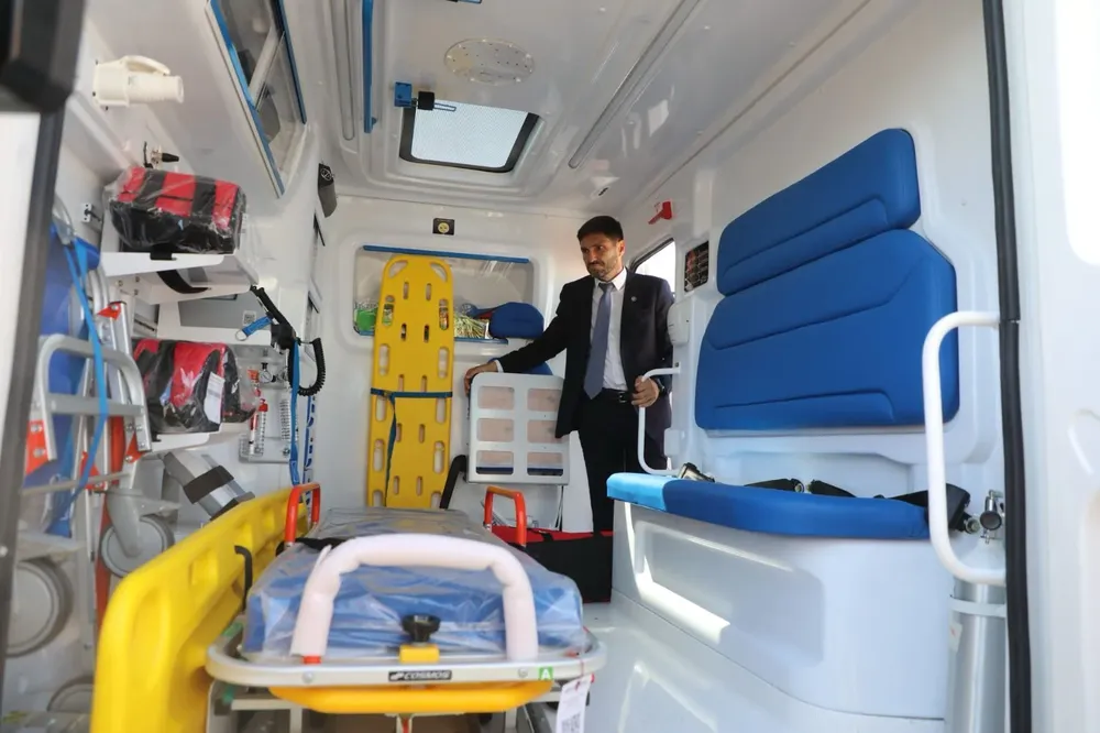 compra de 103 ambulancias