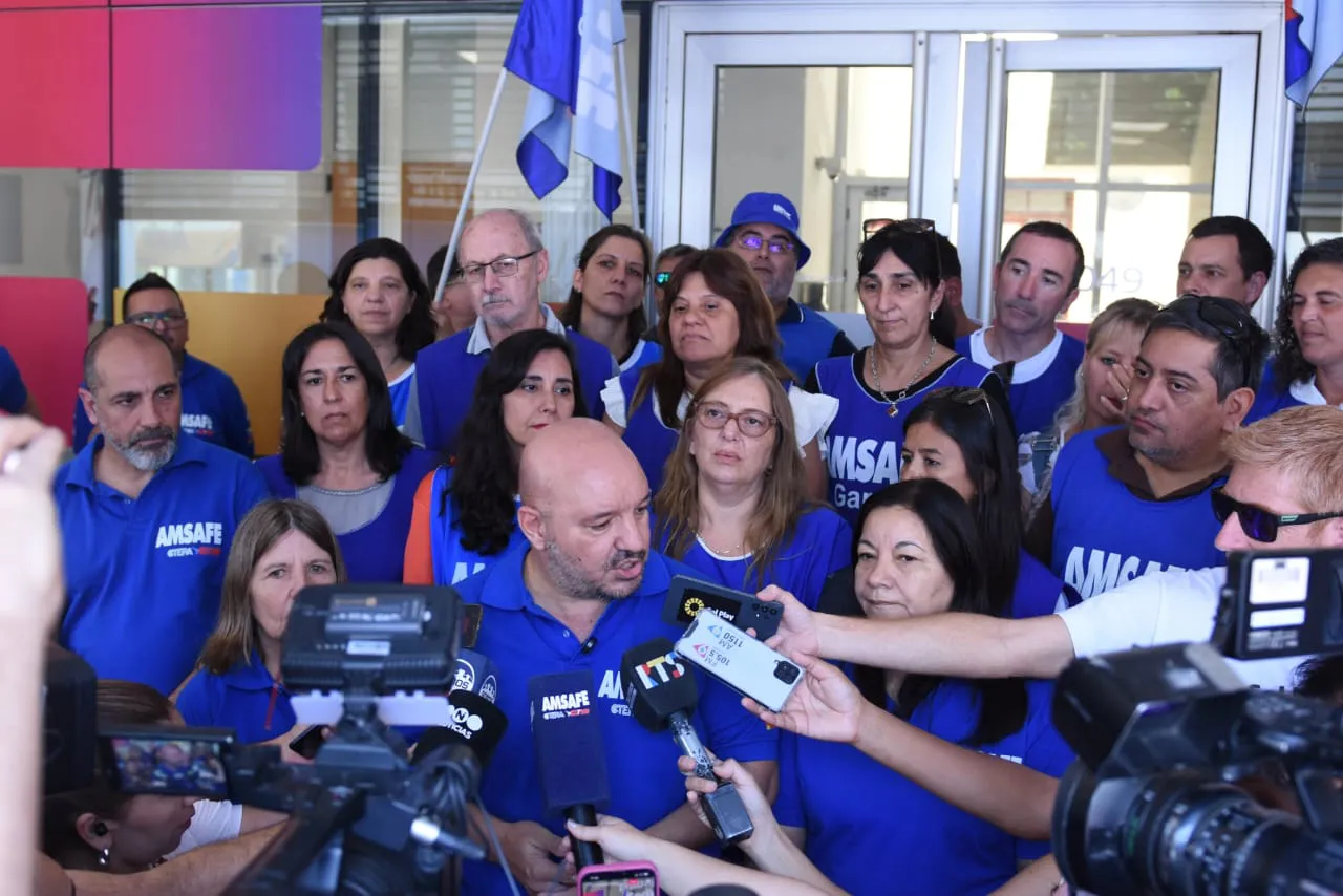 WhatsApp Image 2025-12-16 at 13.17.46