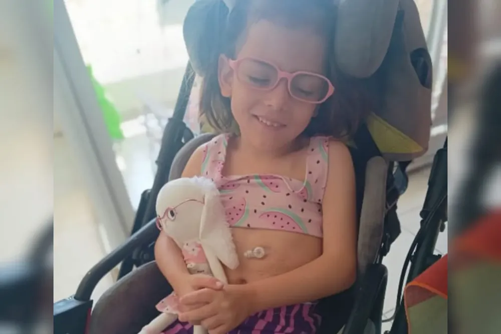 Julia viajará a México en septiembre