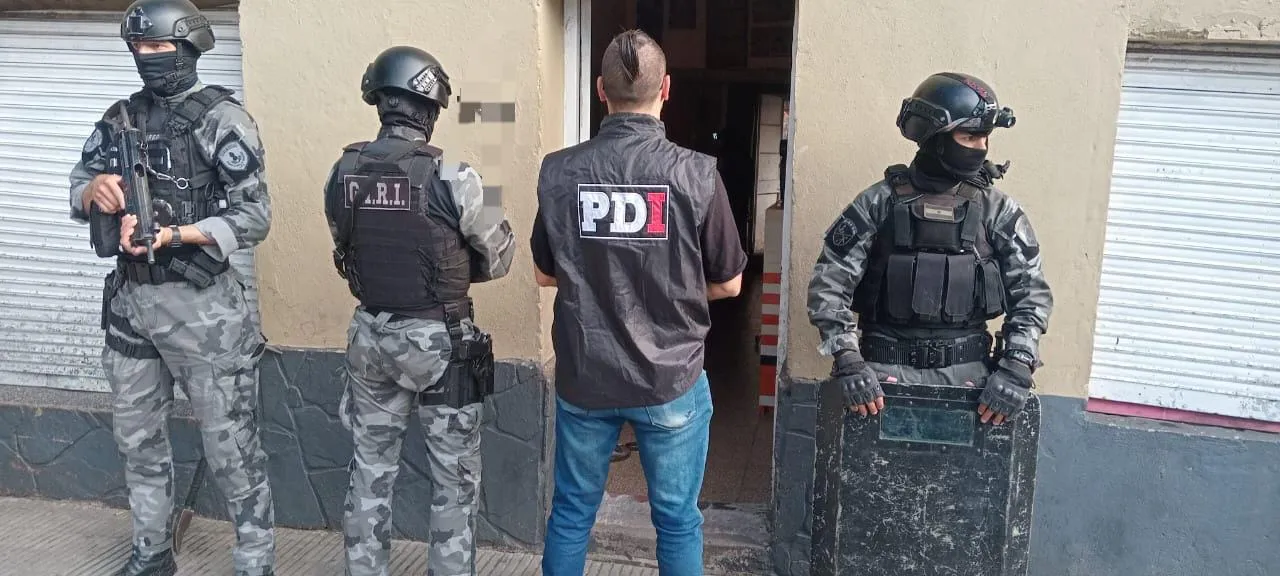 WhatsApp Image 2025-12-02 at 17.23.58