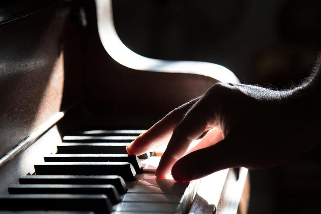 Piano-música-clásica-1024