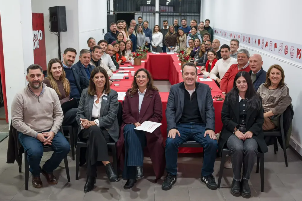NUEVAS AUTORIDADES SOCIALISMO