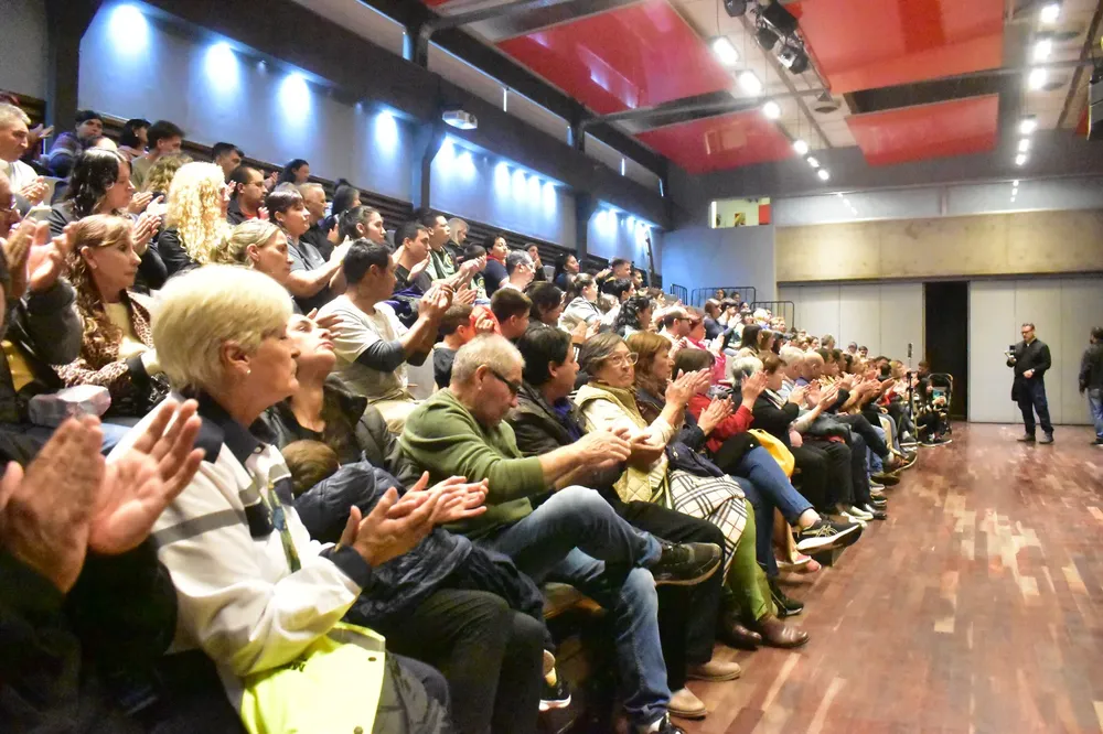 656e1e32-b5b3-457d-859f-a279b93421ae