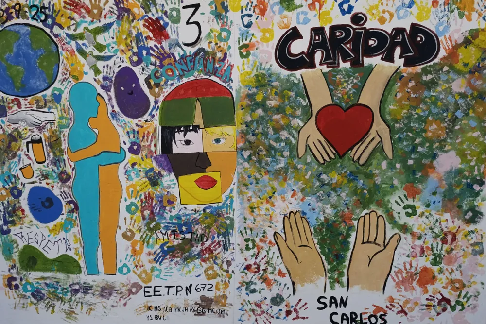 Mural EETP 672 y San Carlos 