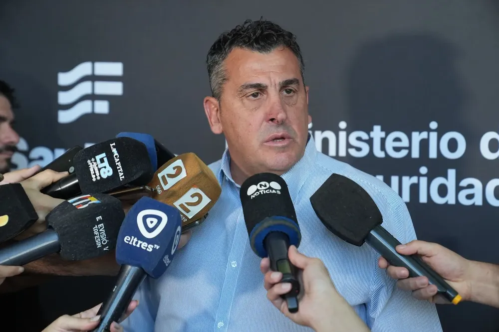 WhatsApp Image 2025-12-03 at 11.39.37 (1)