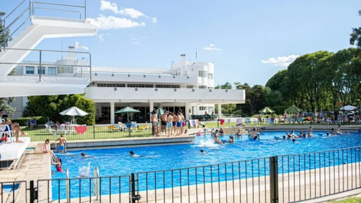 pileta-la-dulce-jockey-club