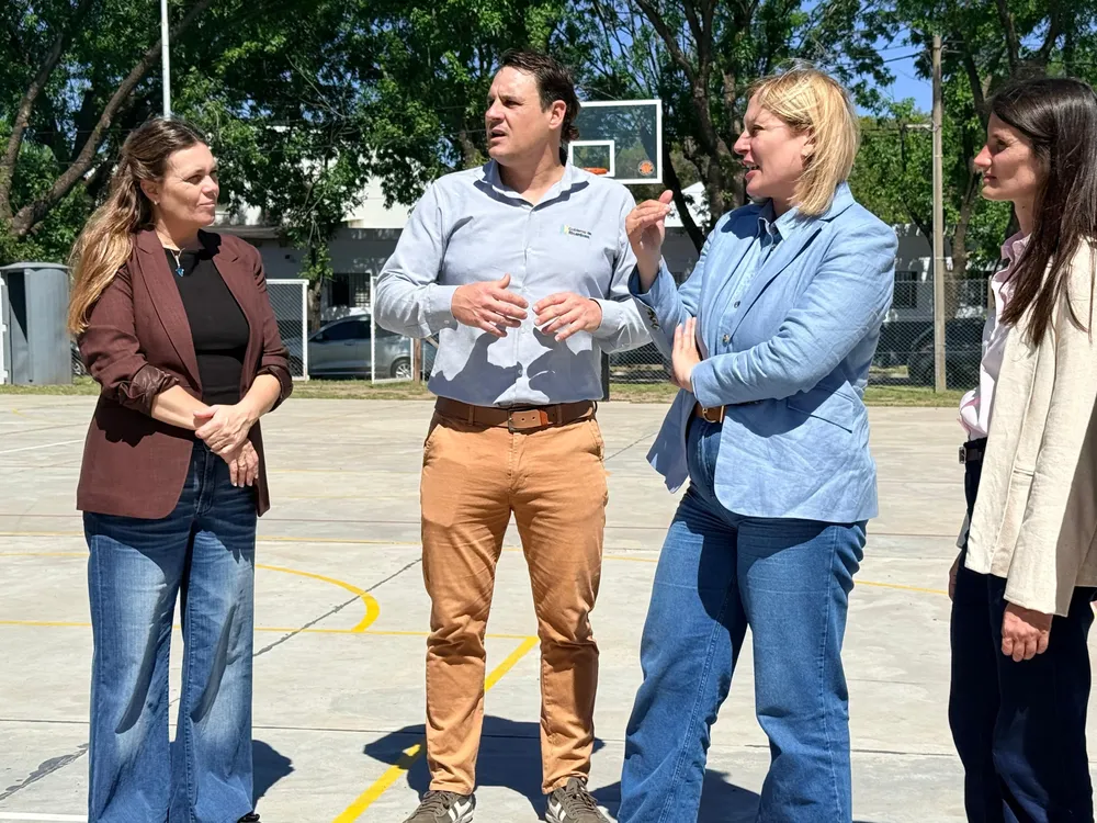 WhatsApp Image 2025-10-16 at 11.30.52 (1)