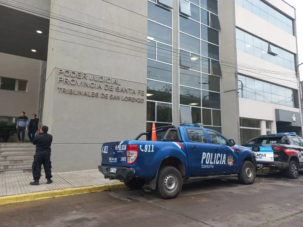Tribunales