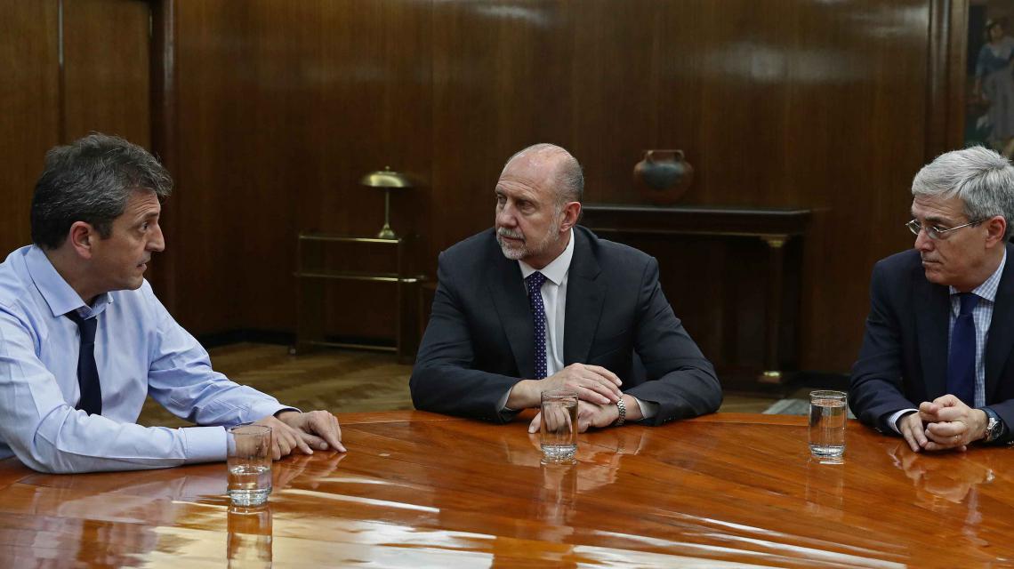 Perotti junto a Massa