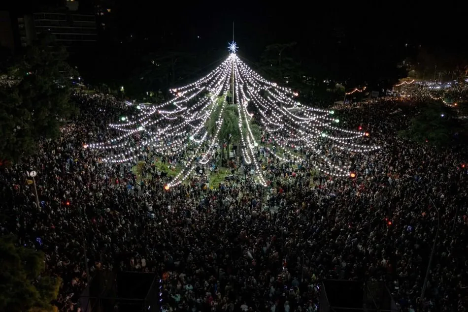 WhatsApp Image 2025-12-04 at 09.42.40