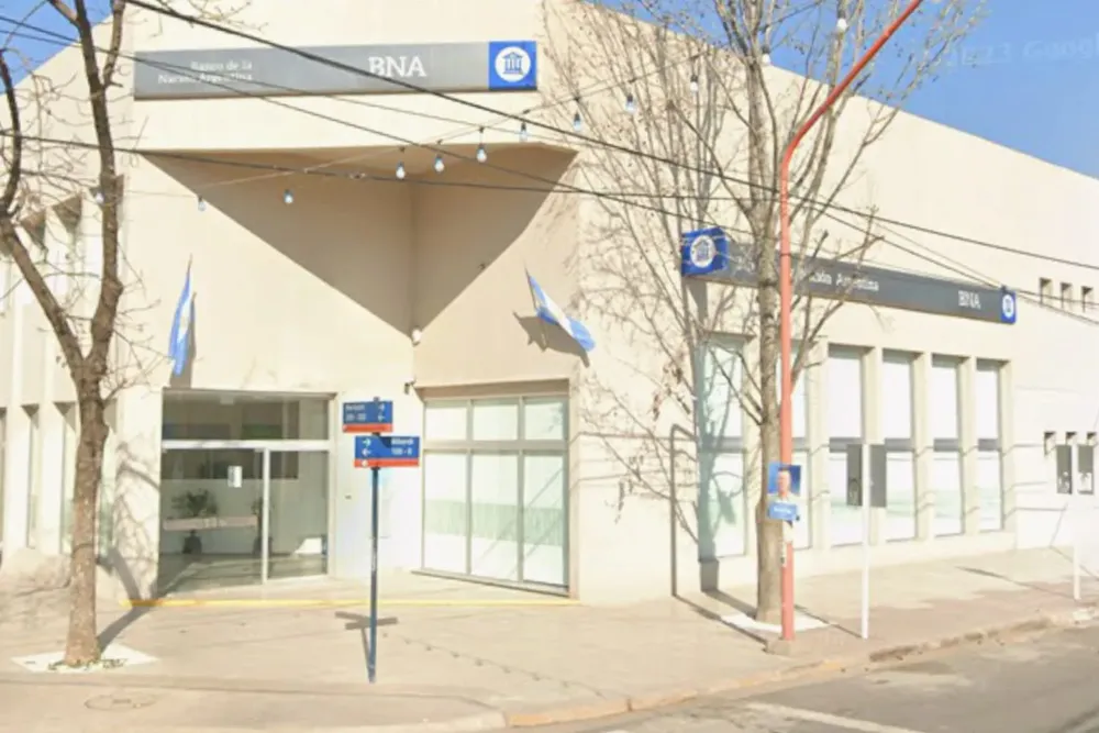 WhatsApp Image 2025-03-06 at 11.03.44