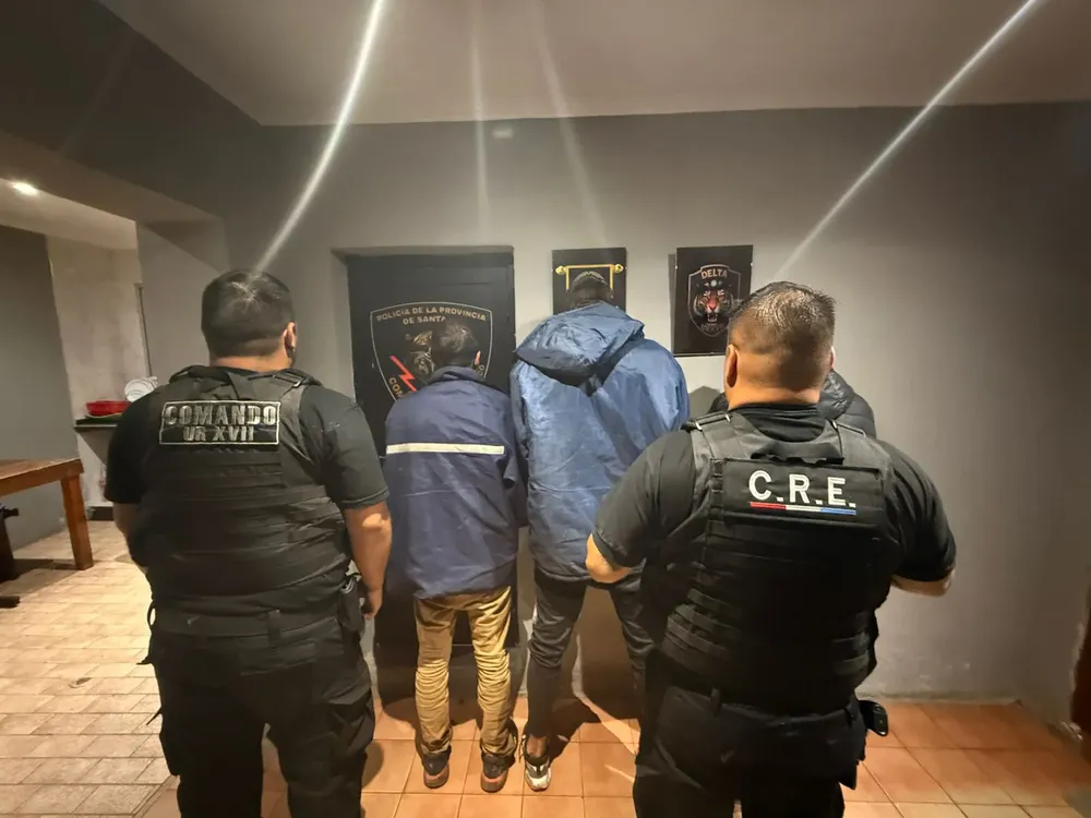 WhatsApp Image 2025-11-21 at 08.29.08 (1)