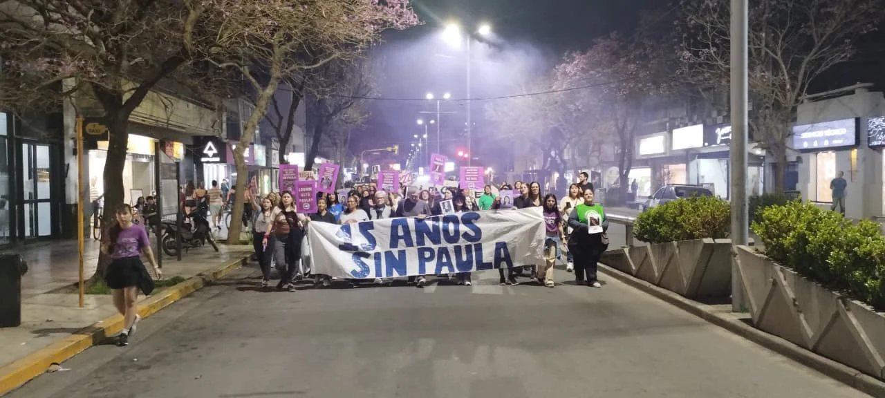 Paula Perassi marcha
