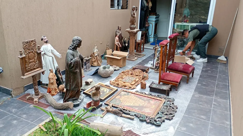 SANTA FE - OBRAS DE ARTE PIEZAS ARQUEOLOGICAS-04