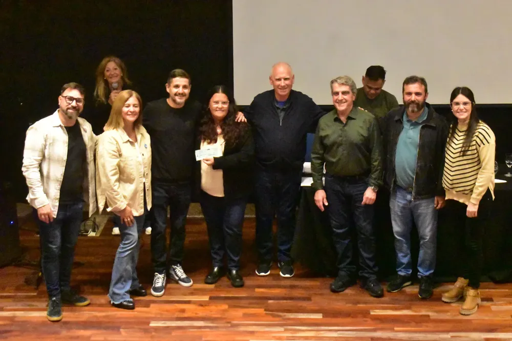 19b76a8c-2dfc-48a1-8cf0-2d8432fe0543