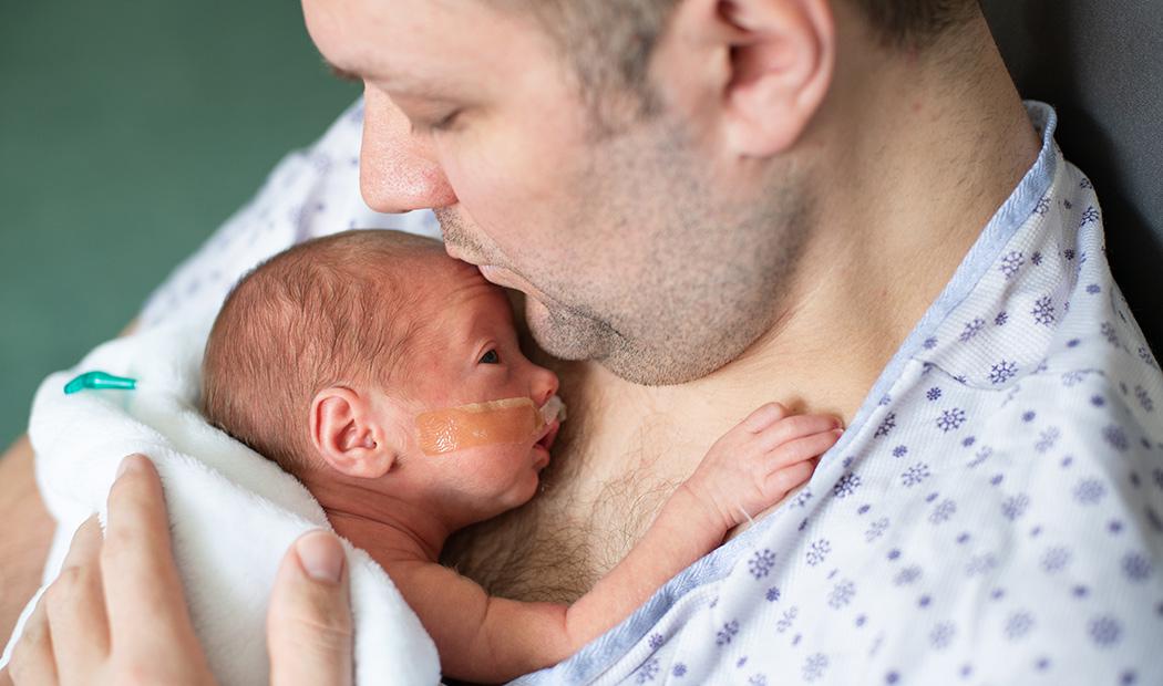 el-vinculo-afectivo-con-tu-bebe-prematuro