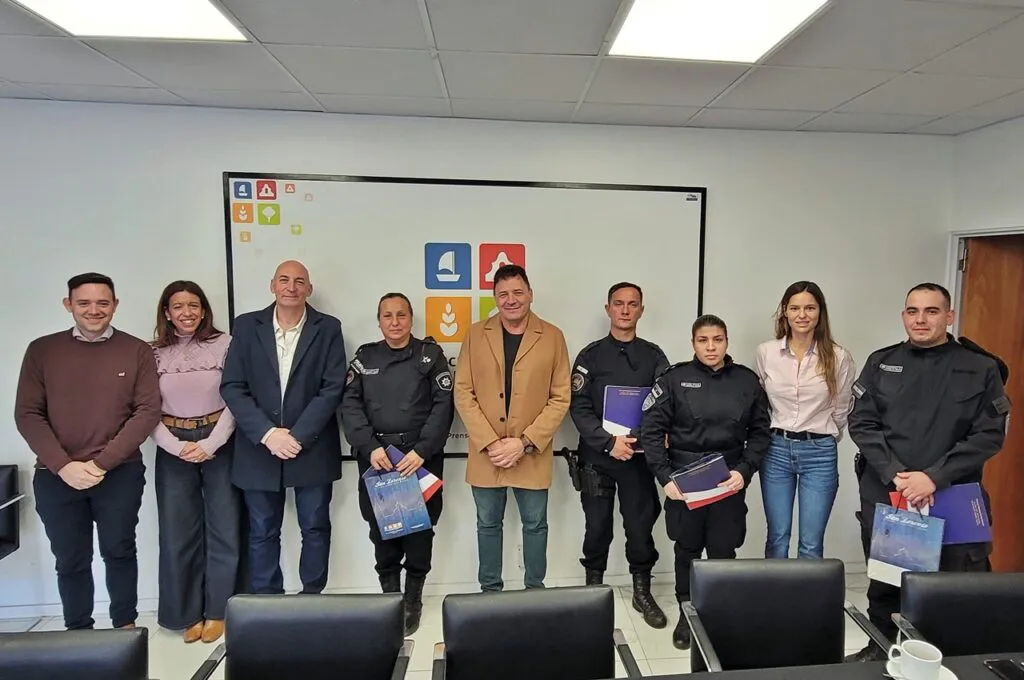 policias reconocimiento