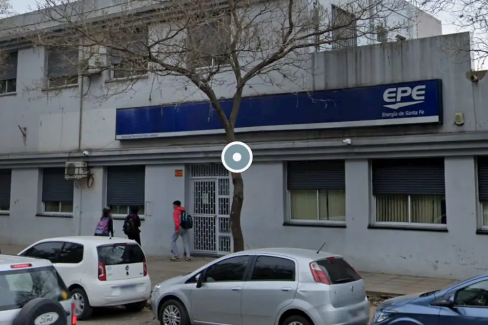 WhatsApp Image 2025-11-29 at 10.15.42 (1)