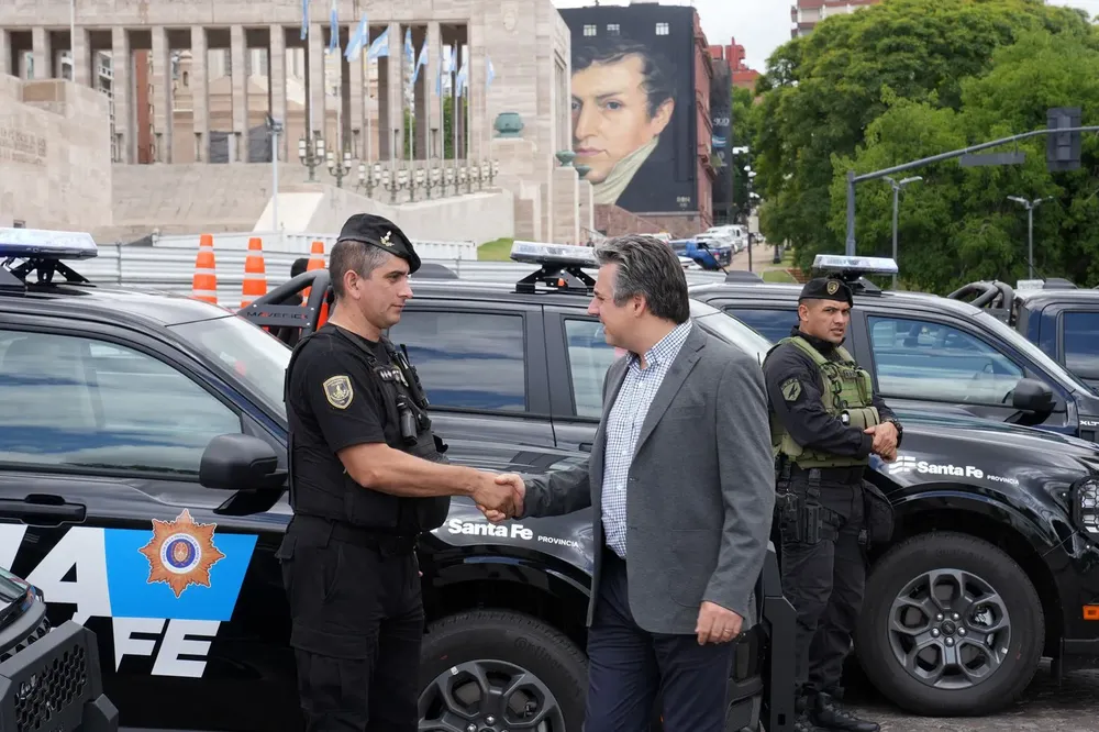 WhatsApp Image 2025-12-01 at 13.37.33