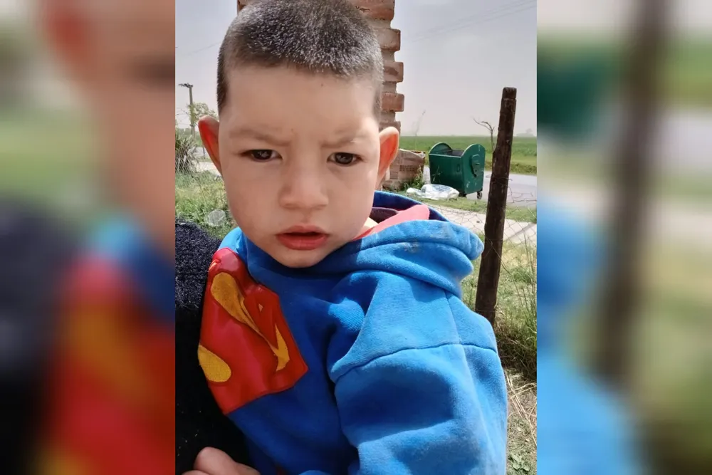 Tomás