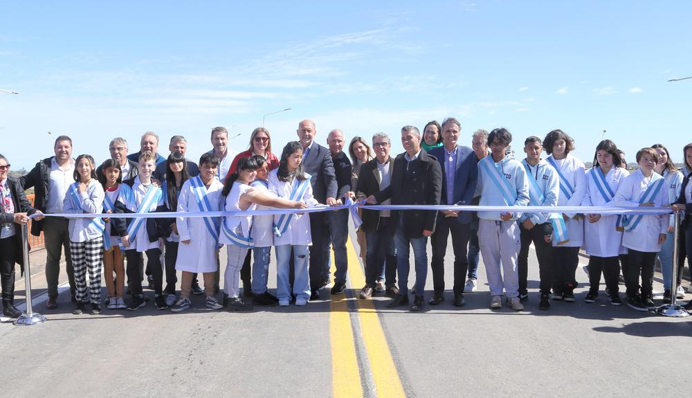 inauguración accesos Beltrán