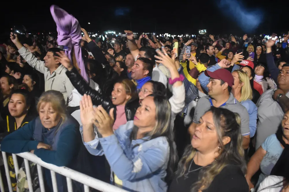 fc86063b-f4d6-4fae-b56b-e2bb62f96d60