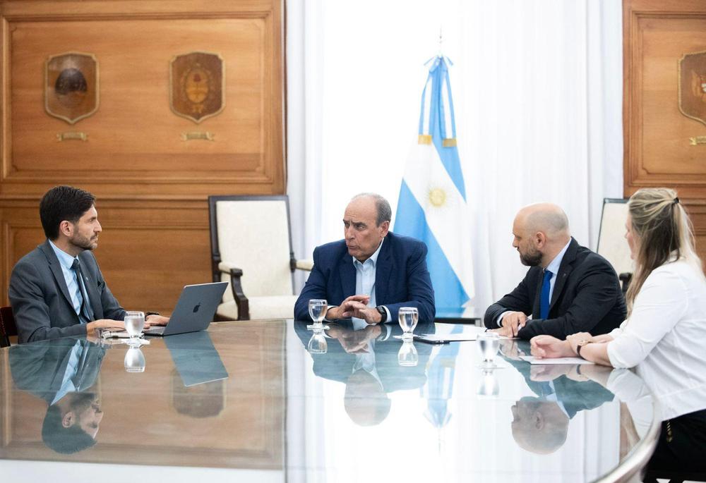 Pullaro se reunió con el ministro del Interior