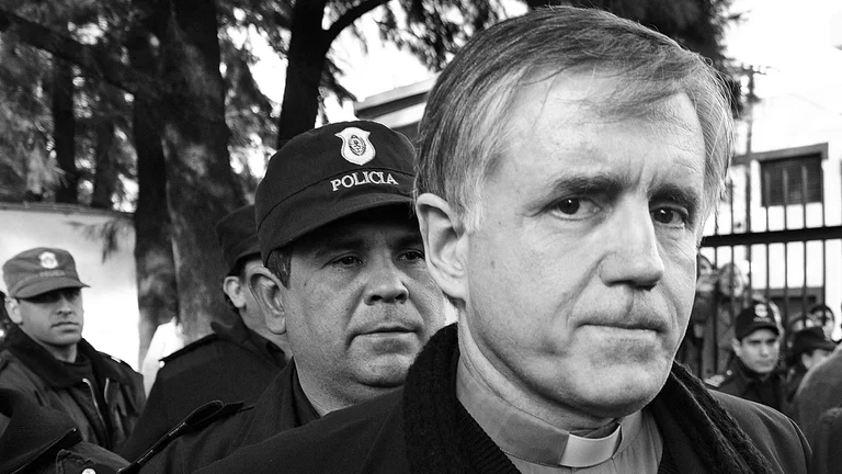 LQF2OMERERD6XLACCLP7BC3UHM