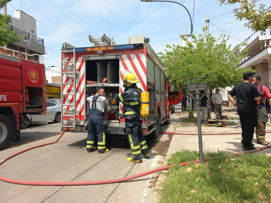 Incendio en Dorrego al 1800