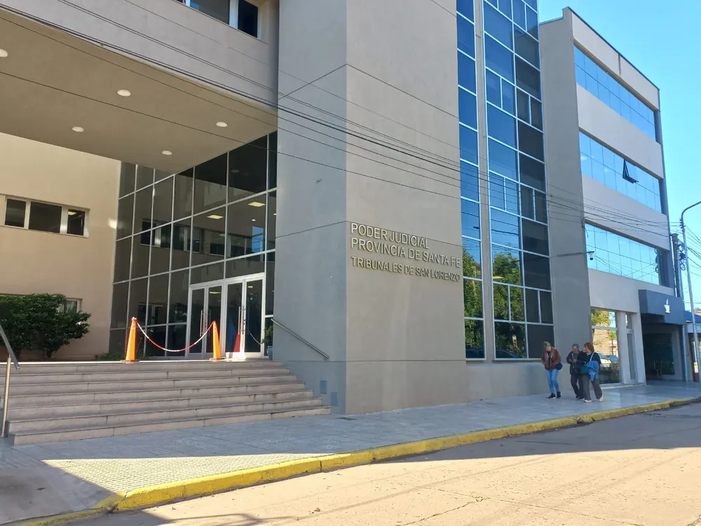 Tribunales