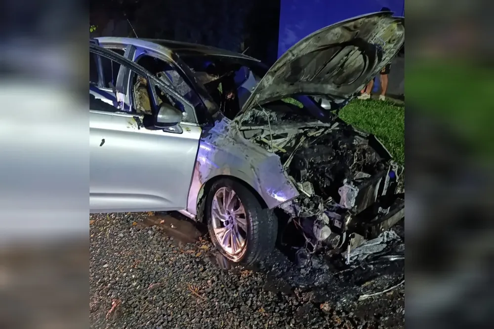 Incendio auto Ricardone 